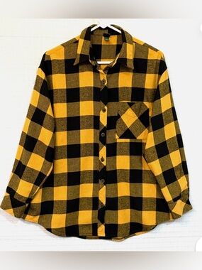 wild fable Yellow and Black Plaid Button-Up